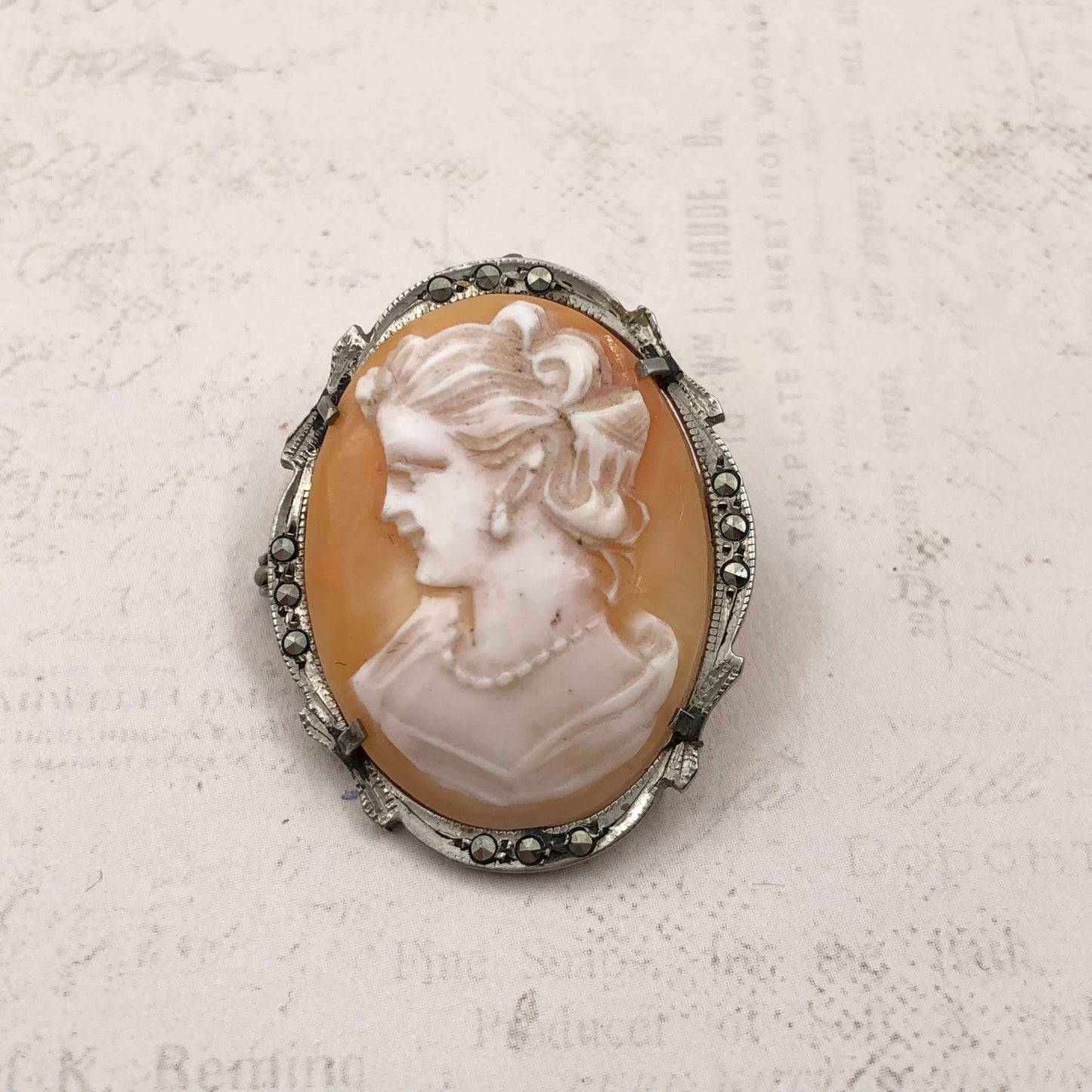 Vintage Cameo Broş/Kolye Ucu