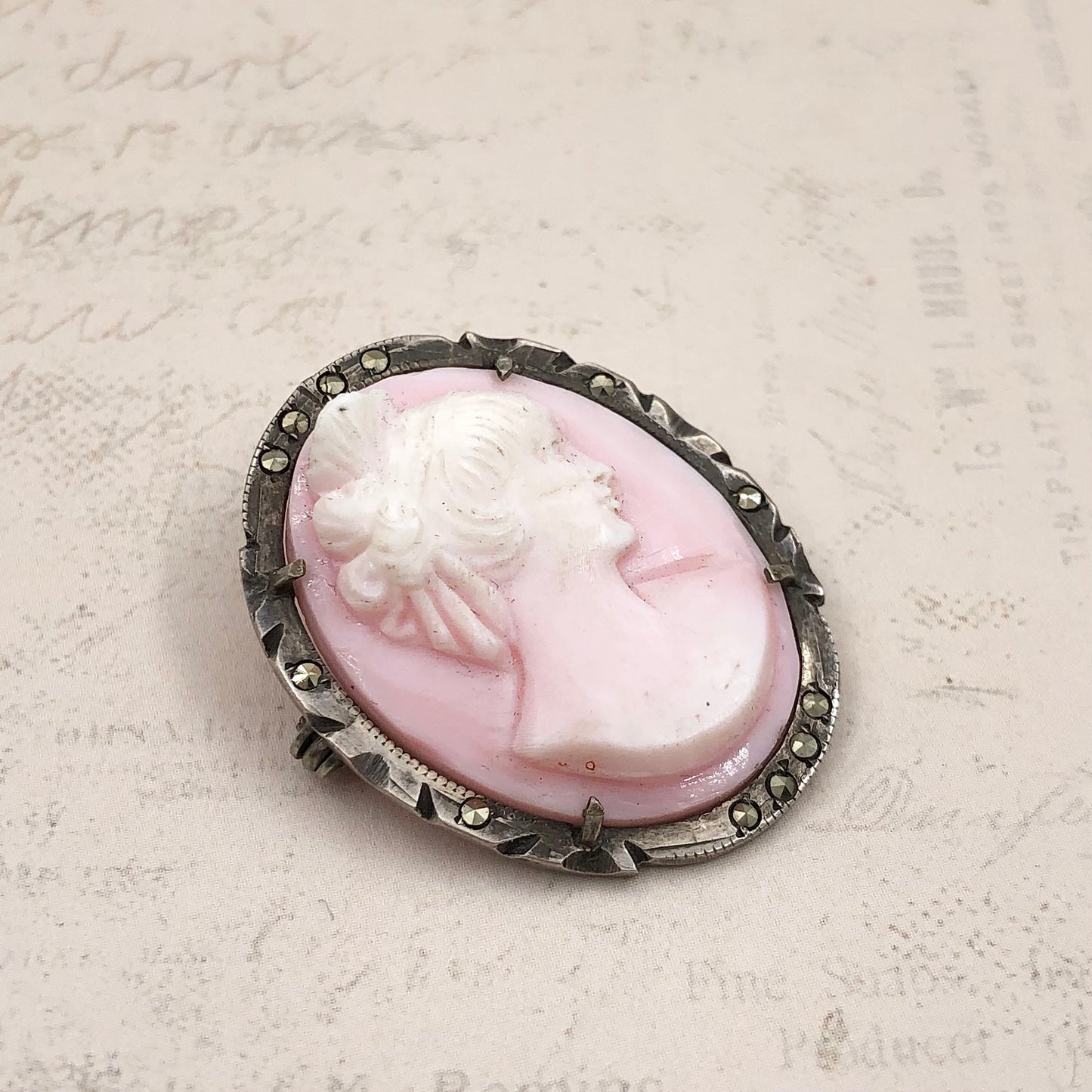 Vintage Pembe Cameo Broş/Kolye Ucu